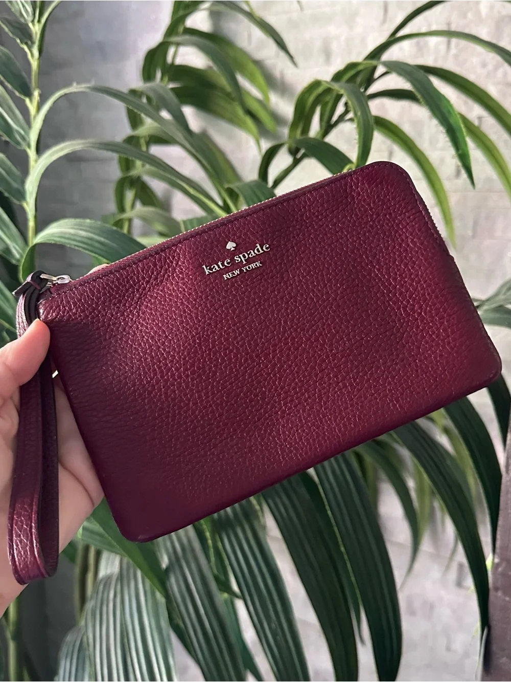 kate spade sleek kate